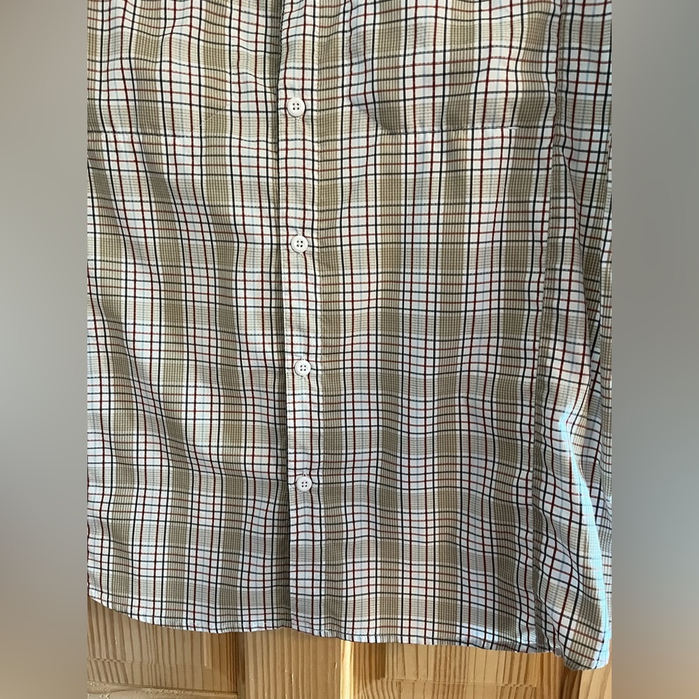Columbia Men’s Red,‎ Tan and Black Plaid Shirt Size Large - Picture 6 of 13
